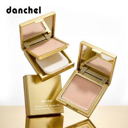 danchel 跨境新品粉底遮瑕膏吸油控光柔润乳霜自带海绵涂抹器清透妆感